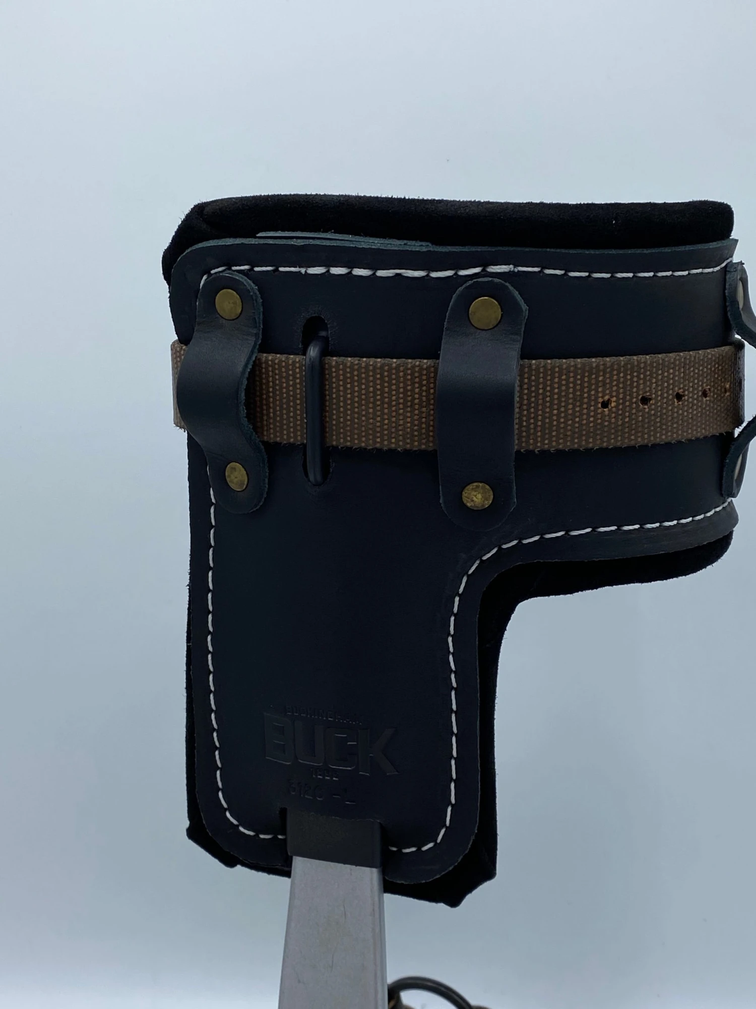 BUCKINGHAM 3126 L-SHAPE LEATHER CLIMBING PADS Arborists & Tree Care 2 BUCKINGHAM 3126 L-SHAPE LEATHER CLIMBING PADS Arborists & Tree Care