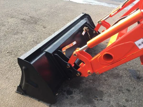 00v0v_8pm92erkj6k_600x450_8cdeecce-af8b-4a3c-a128-c91c9d3f1b46.jpg DK4210SE HST Kioti Tractor With KL5520 Loader KIOTI Tractors