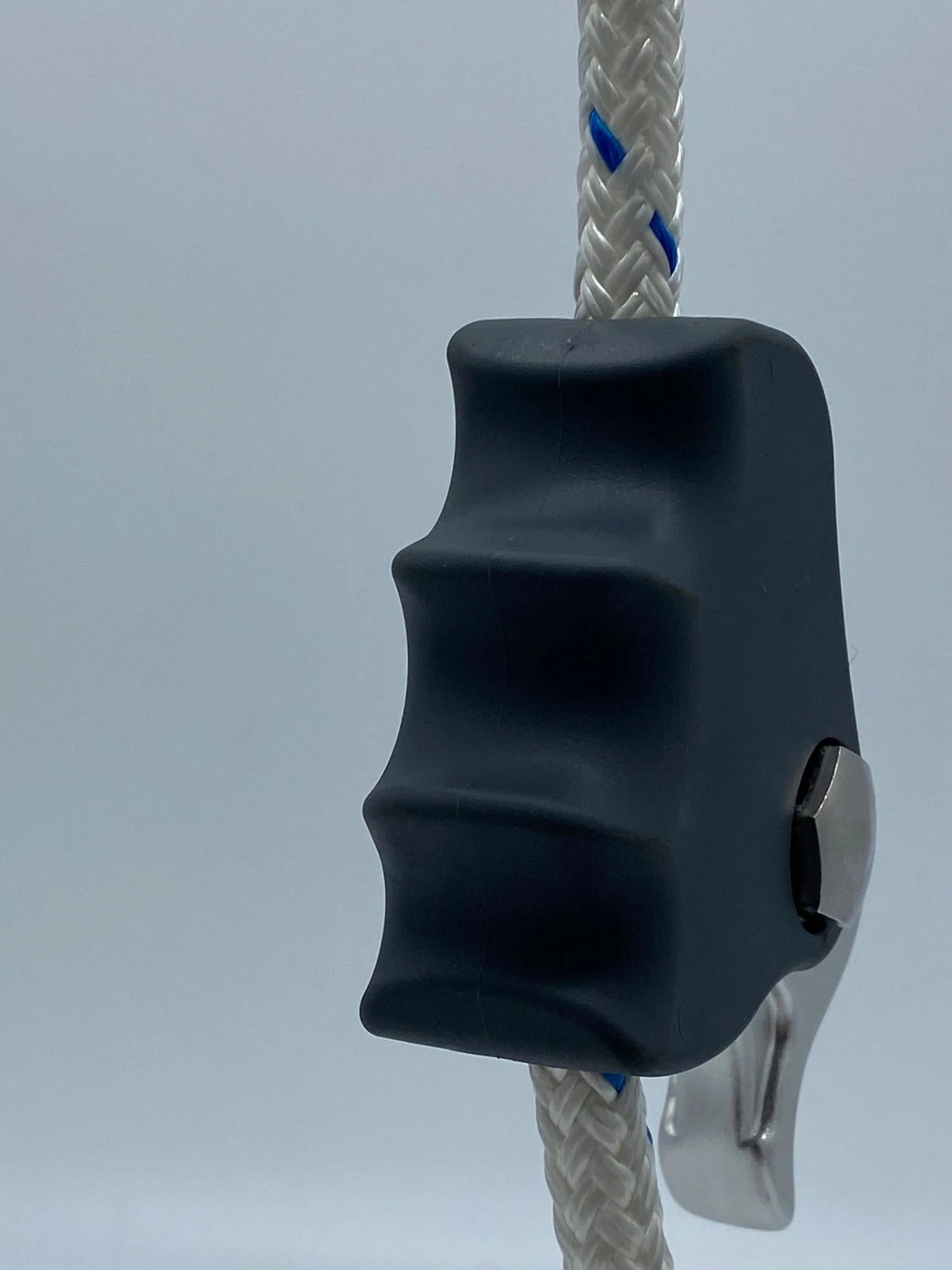 USR Better Rope Grab 7/16"- 5/8" Rope. 4 USR Better Rope Grab 7/16"- 5/8" Rope.