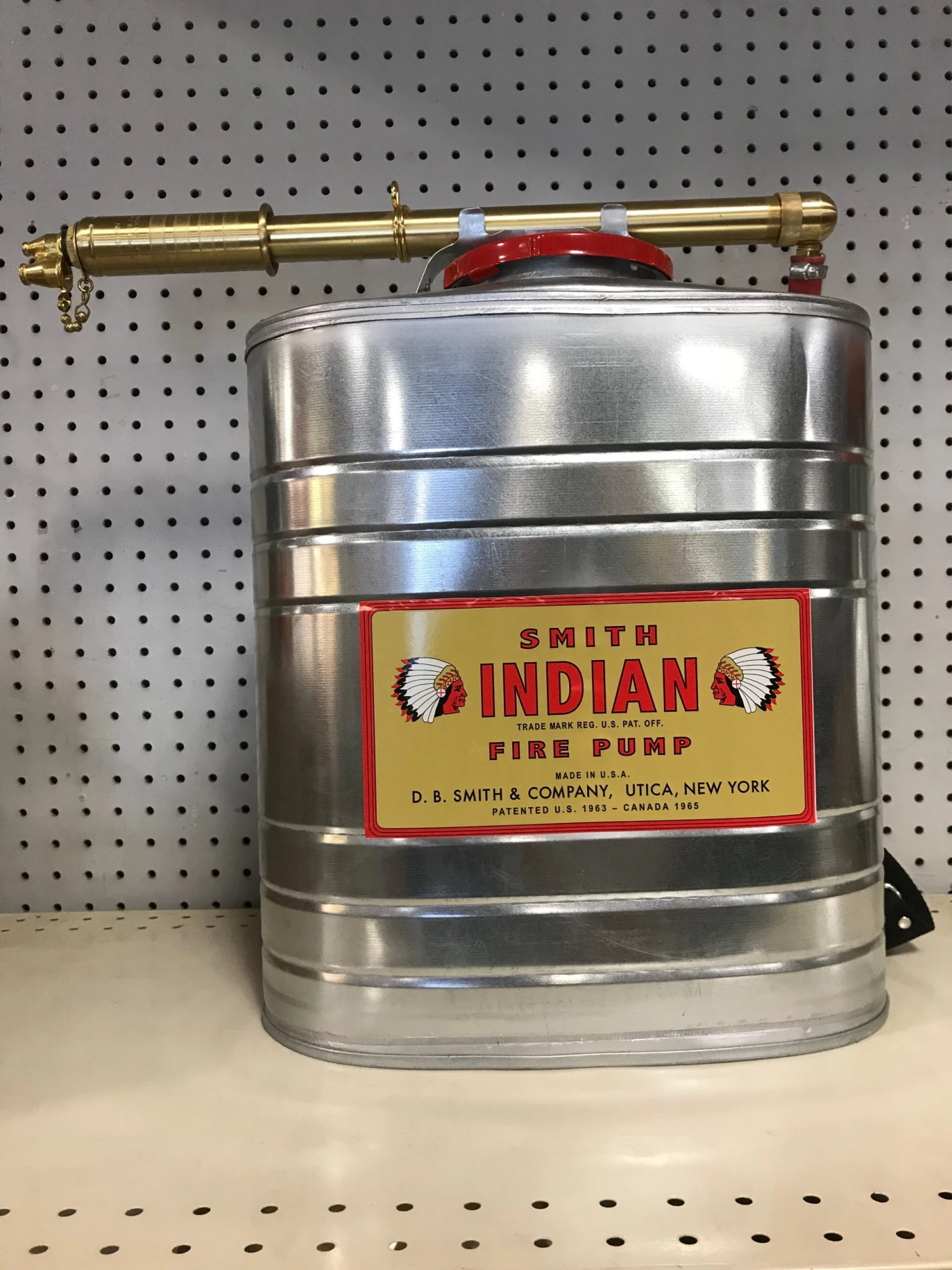 FOUNTIAN HEAD SMITH INDIAN FIRE PUMP CAN 1 FOUNTIAN HEAD SMITH INDIAN FIRE PUMP CAN