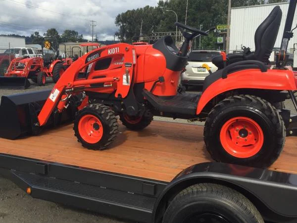 CS_2210.jpg CS2210 Kioti Tractor And SL2410 Loader
