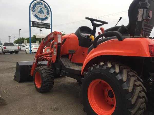 CS_2210_4.jpg CS2210 Kioti Tractor And SL2410 Loader